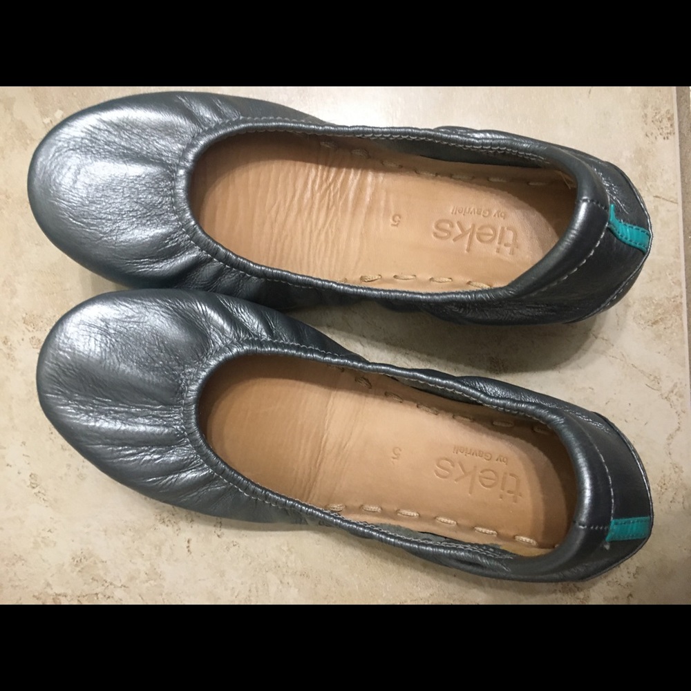 Tieks Metallic Pewter Size 5
